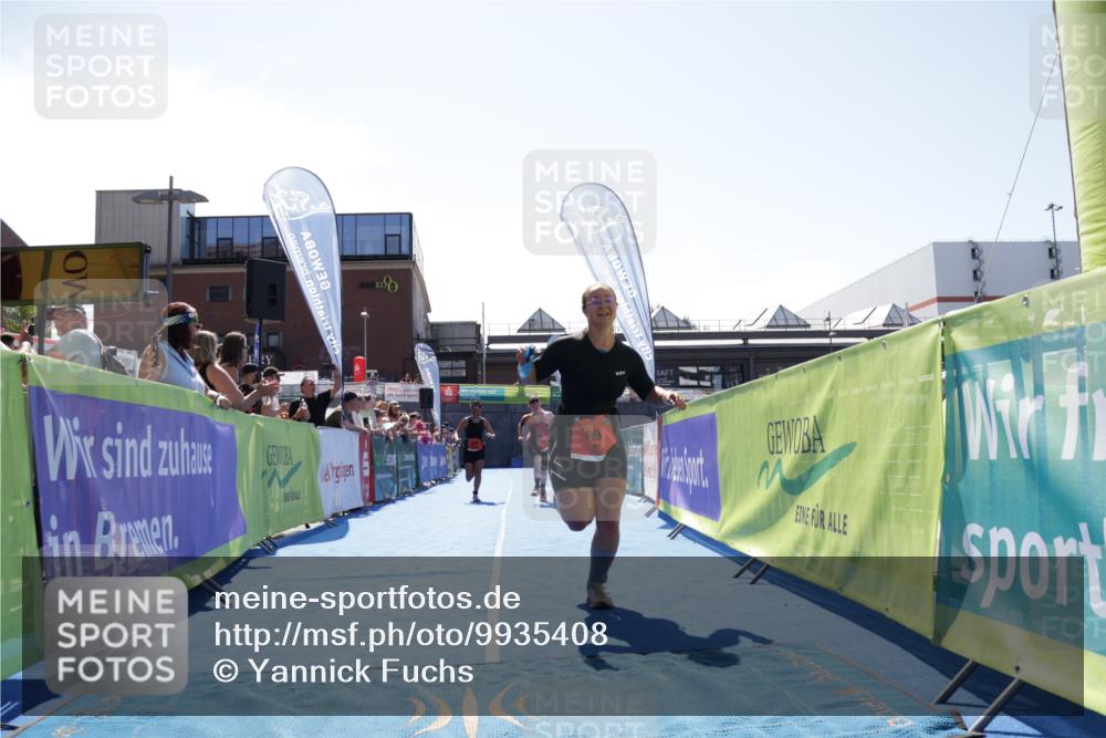 09.08.2026 - GEWOBA Citytriathlon Bremen Yannick Fuchs http://msf.ph/oto/9935408 09.08.2026 14:50:42 Ziel 899, 922, 962, 964 meine-sportfotos.de