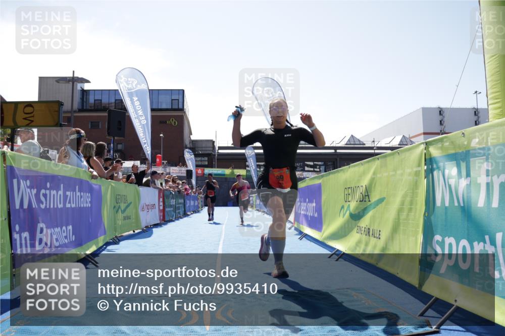 09.08.2026 - GEWOBA Citytriathlon Bremen Yannick Fuchs http://msf.ph/oto/9935410 09.08.2026 14:50:42 Ziel 899, 922, 962, 964 meine-sportfotos.de