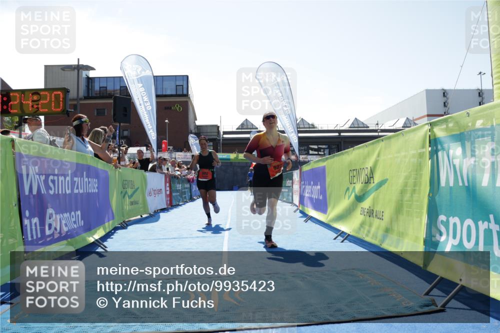 09.08.2026 - GEWOBA Citytriathlon Bremen Yannick Fuchs http://msf.ph/oto/9935423 09.08.2026 14:50:44 Ziel 899, 922, 962, 964 meine-sportfotos.de