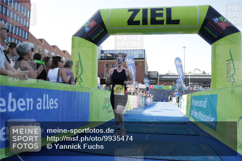 09.08.2026 - GEWOBA Citytriathlon Bremen Yannick Fuchs http://msf.ph/oto/9935474 09.08.2026 11:39:41 Ziel 474 meine-sportfotos.de