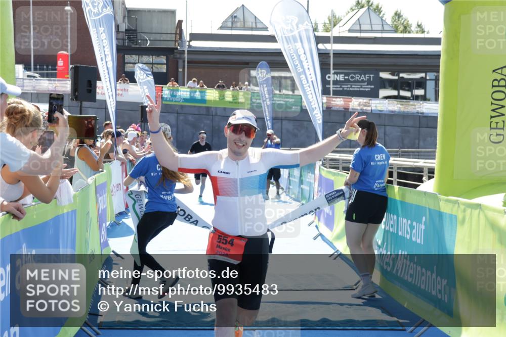 09.08.2026 - GEWOBA Citytriathlon Bremen Yannick Fuchs http://msf.ph/oto/9935483 09.08.2026 14:51:14 Ziel 30, 554, 1020, 1020 meine-sportfotos.de