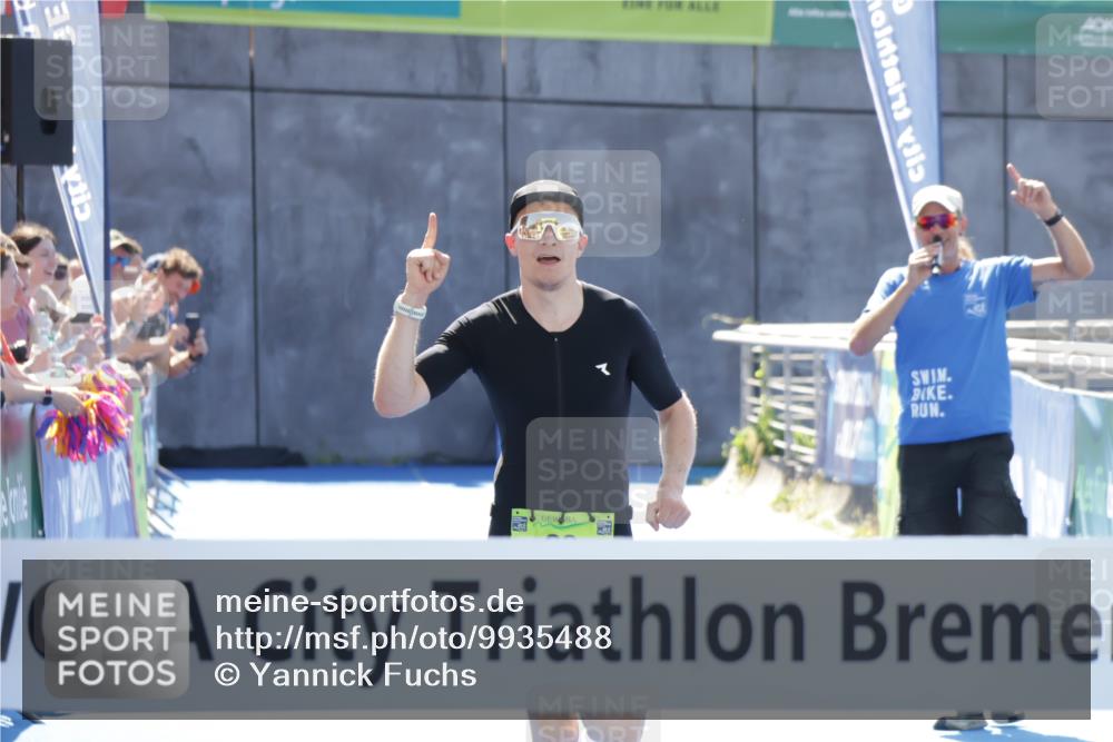 09.08.2026 - GEWOBA Citytriathlon Bremen Yannick Fuchs http://msf.ph/oto/9935488 09.08.2026 14:51:16 Ziel 30, 554 meine-sportfotos.de