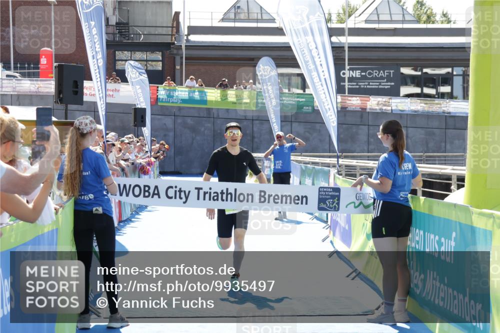 09.08.2026 - GEWOBA Citytriathlon Bremen Yannick Fuchs http://msf.ph/oto/9935497 09.08.2026 14:51:17 Ziel 30, 554 meine-sportfotos.de