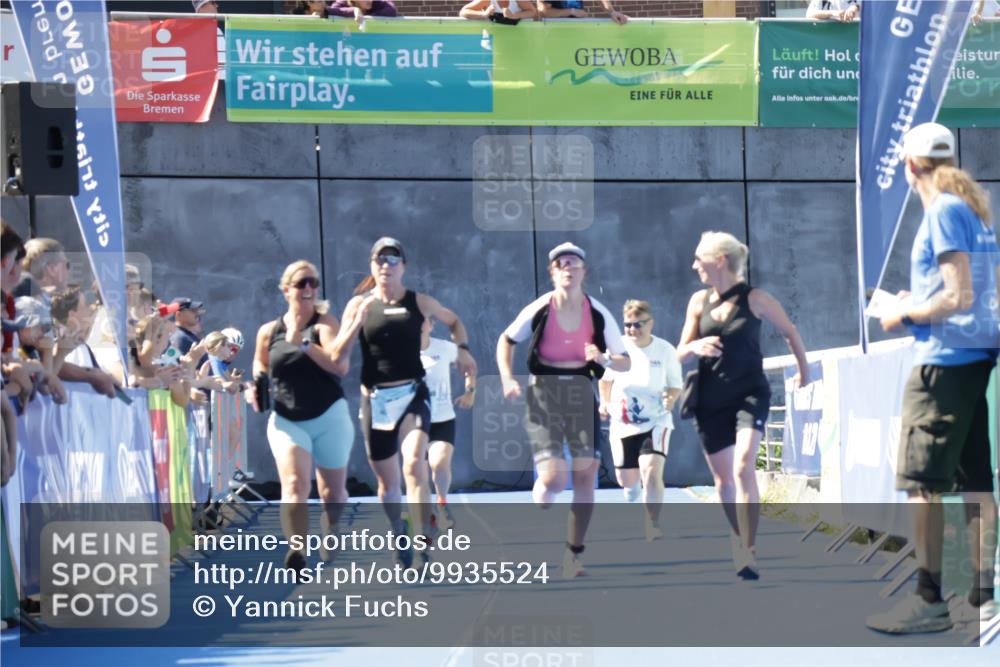 09.08.2026 - GEWOBA Citytriathlon Bremen Yannick Fuchs http://msf.ph/oto/9935524 09.08.2026 11:40:07 Ziel 69, 433, 456 meine-sportfotos.de