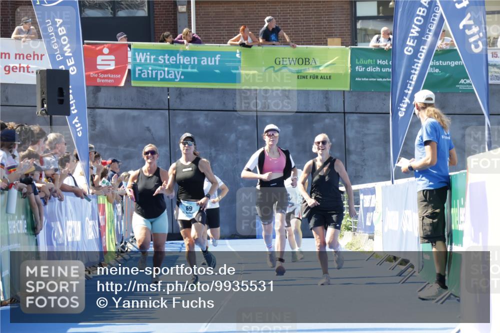09.08.2026 - GEWOBA Citytriathlon Bremen Yannick Fuchs http://msf.ph/oto/9935531 09.08.2026 11:40:07 Ziel 69, 433, 456 meine-sportfotos.de
