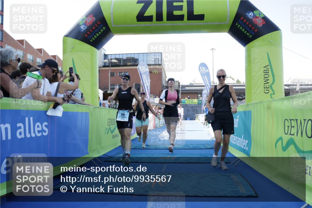 09.08.2026 - GEWOBA Citytriathlon Bremen Yannick Fuchs http://msf.ph/oto/9935567 09.08.2026 11:40:12 Ziel 69, 235, 456 meine-sportfotos.de