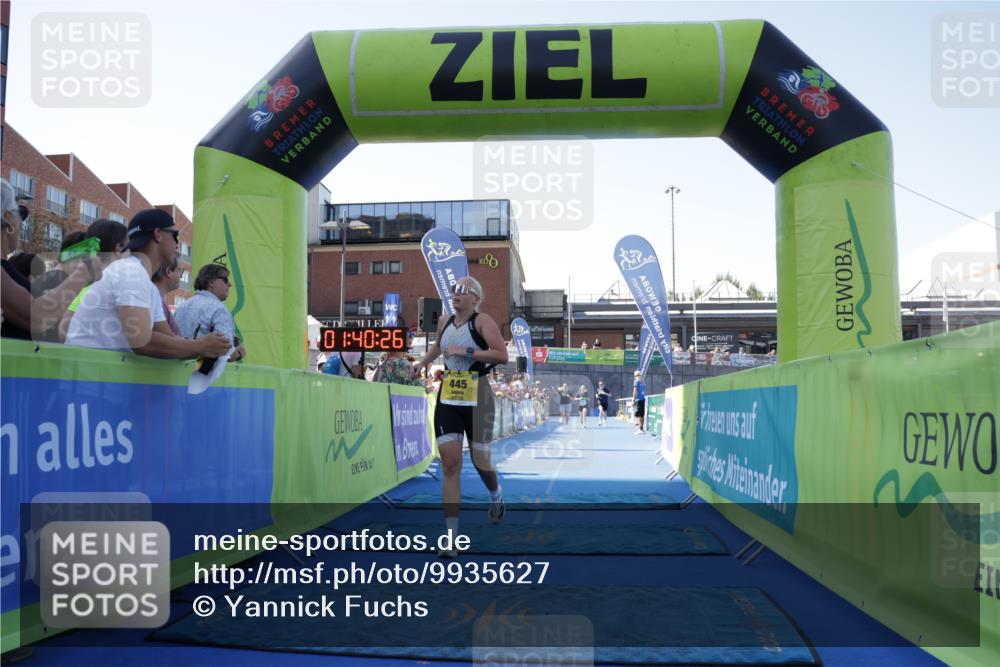 09.08.2026 - GEWOBA Citytriathlon Bremen Yannick Fuchs http://msf.ph/oto/9935627 09.08.2026 11:40:31 Ziel 217, 445 meine-sportfotos.de