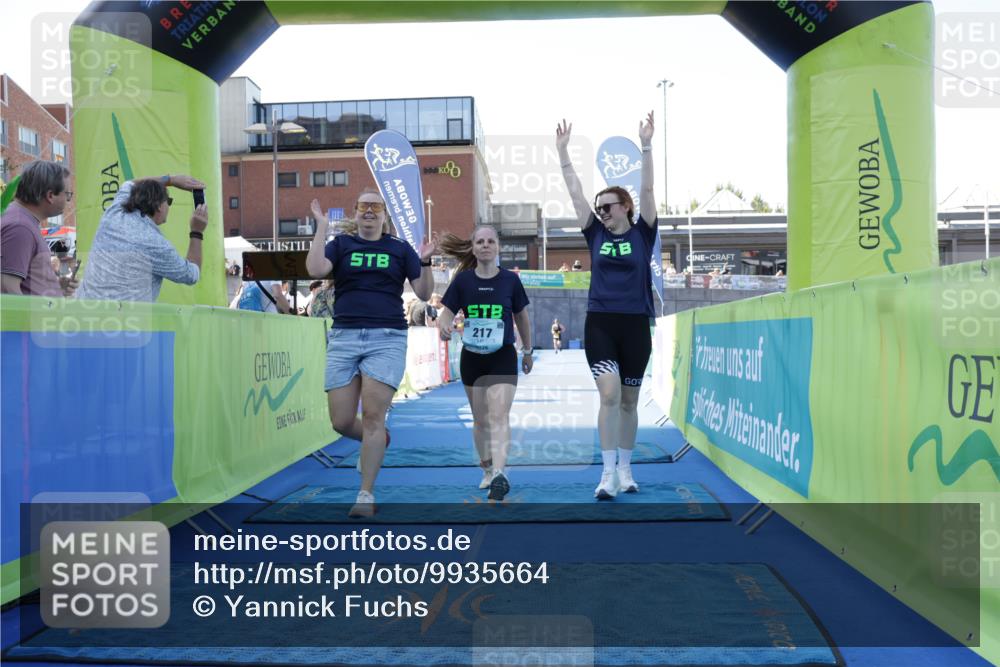 09.08.2026 - GEWOBA Citytriathlon Bremen Yannick Fuchs http://msf.ph/oto/9935664 09.08.2026 11:40:38 Ziel 217 meine-sportfotos.de