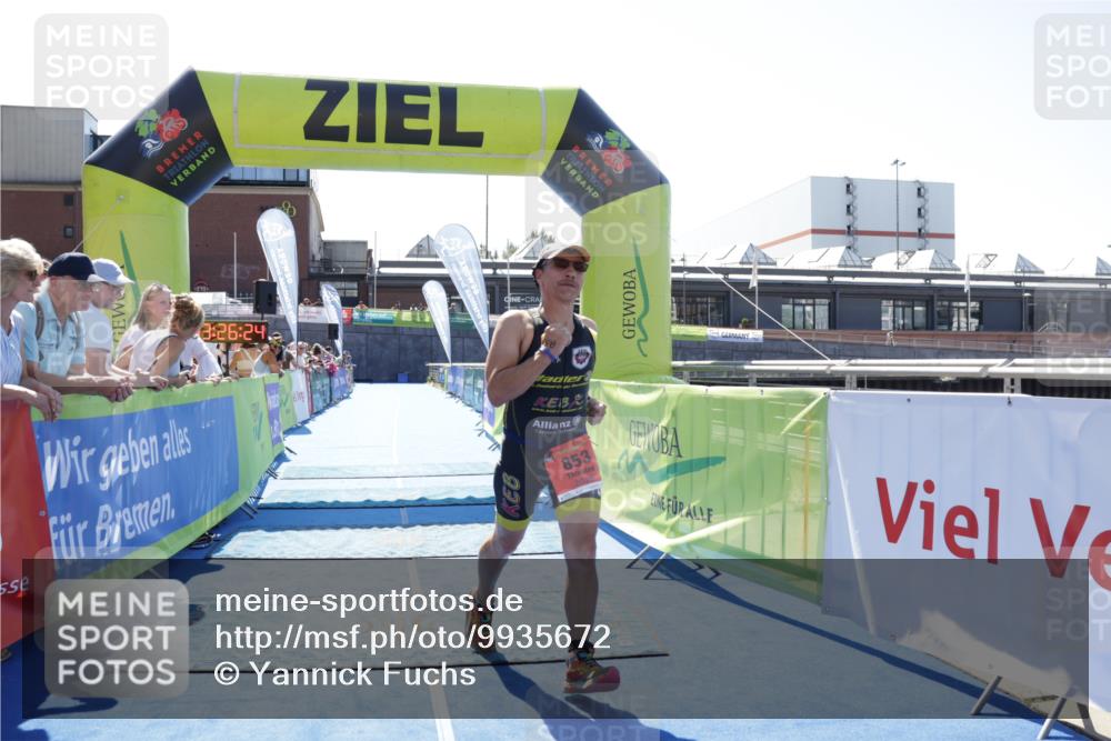 09.08.2026 - GEWOBA Citytriathlon Bremen Yannick Fuchs http://msf.ph/oto/9935672 09.08.2026 14:52:47 Ziel 853 meine-sportfotos.de