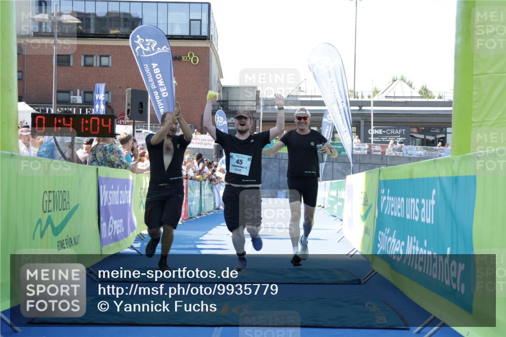 09.08.2026 - GEWOBA Citytriathlon Bremen Yannick Fuchs http://msf.ph/oto/9935779 09.08.2026 11:41:08 Ziel 45, 394 meine-sportfotos.de