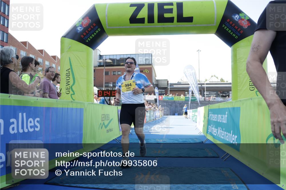 09.08.2026 - GEWOBA Citytriathlon Bremen Yannick Fuchs http://msf.ph/oto/9935806 09.08.2026 11:41:11 Ziel 45, 394 meine-sportfotos.de