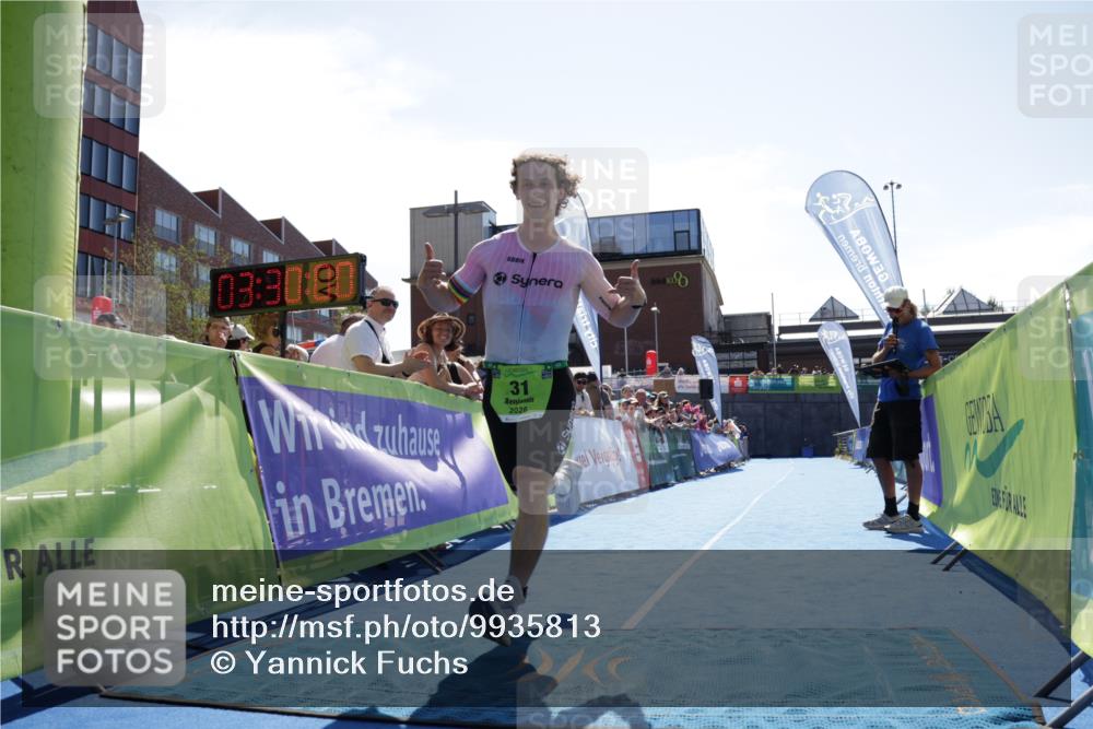 09.08.2026 - GEWOBA Citytriathlon Bremen Yannick Fuchs http://msf.ph/oto/9935813 09.08.2026 14:56:24 Ziel 31 meine-sportfotos.de
