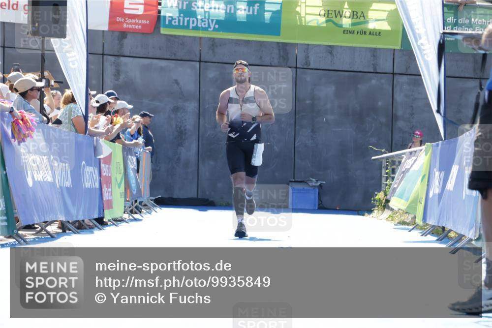 09.08.2026 - GEWOBA Citytriathlon Bremen Yannick Fuchs http://msf.ph/oto/9935849 09.08.2026 14:57:35 Ziel  meine-sportfotos.de