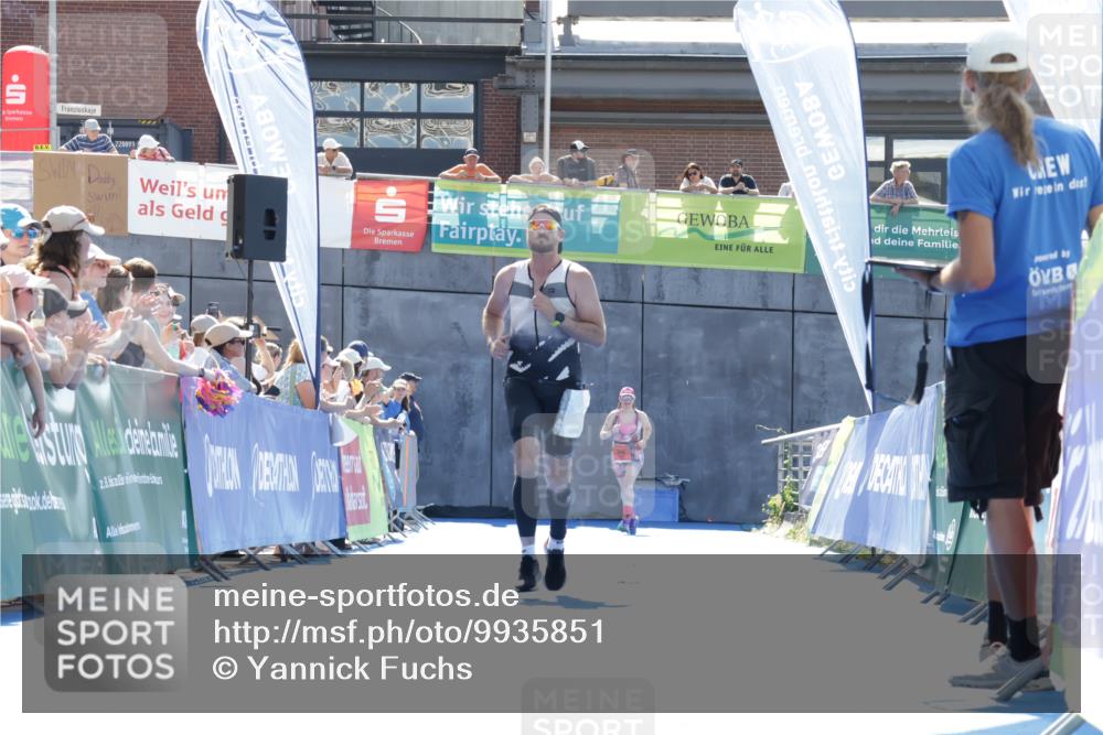09.08.2026 - GEWOBA Citytriathlon Bremen Yannick Fuchs http://msf.ph/oto/9935851 09.08.2026 14:57:37 Ziel  meine-sportfotos.de