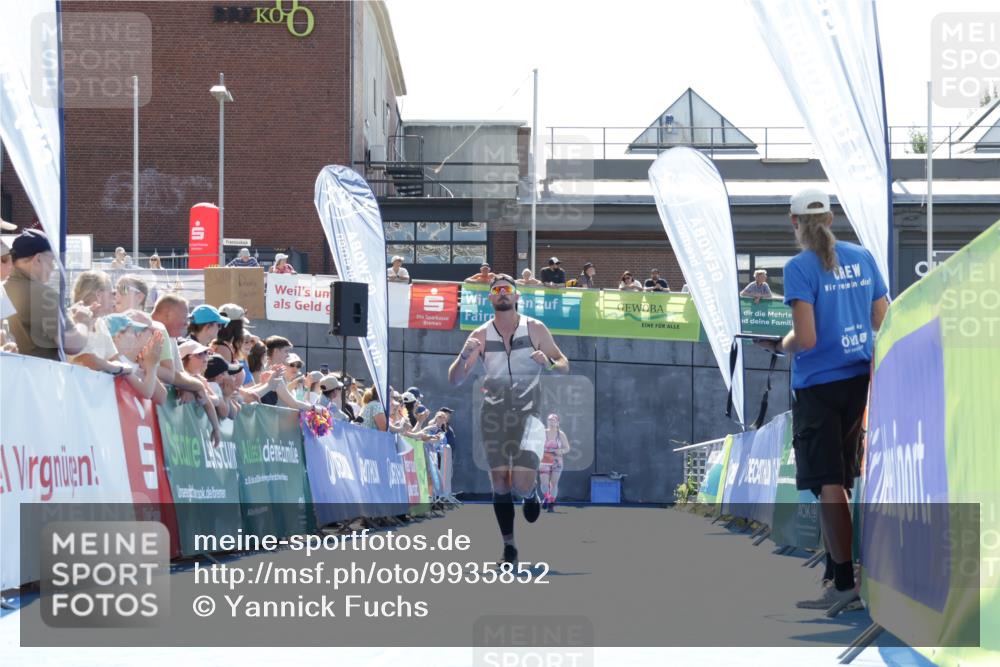 09.08.2026 - GEWOBA Citytriathlon Bremen Yannick Fuchs http://msf.ph/oto/9935852 09.08.2026 14:57:38 Ziel 1006, 1006 meine-sportfotos.de