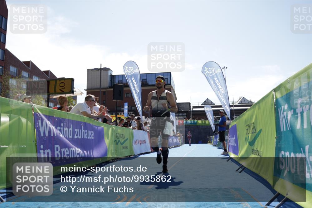 09.08.2026 - GEWOBA Citytriathlon Bremen Yannick Fuchs http://msf.ph/oto/9935862 09.08.2026 14:57:42 Ziel 1006, 1006 meine-sportfotos.de
