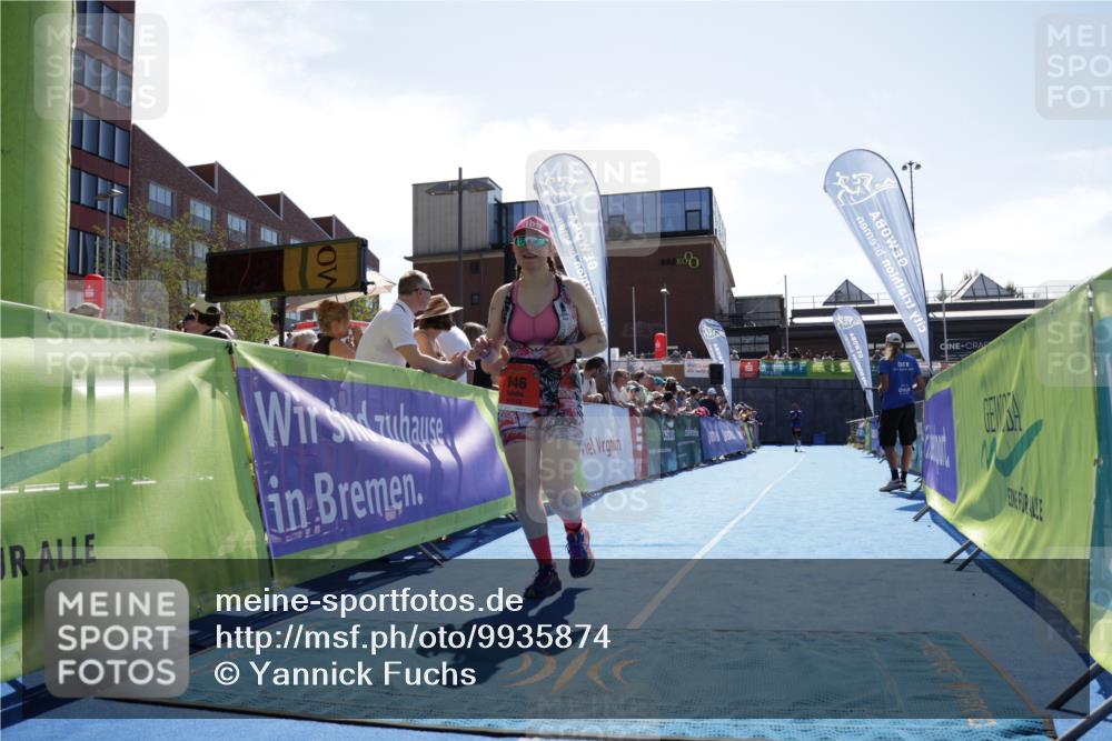 09.08.2026 - GEWOBA Citytriathlon Bremen Yannick Fuchs http://msf.ph/oto/9935874 09.08.2026 14:57:51 Ziel 946 meine-sportfotos.de