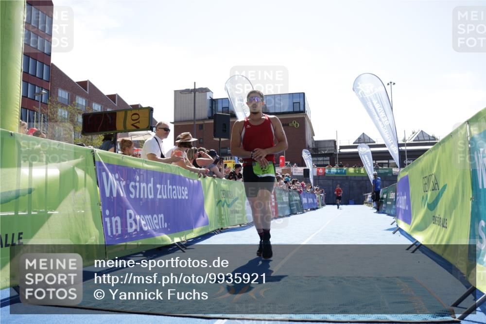 09.08.2026 - GEWOBA Citytriathlon Bremen Yannick Fuchs http://msf.ph/oto/9935921 09.08.2026 14:58:39 Ziel 23 meine-sportfotos.de