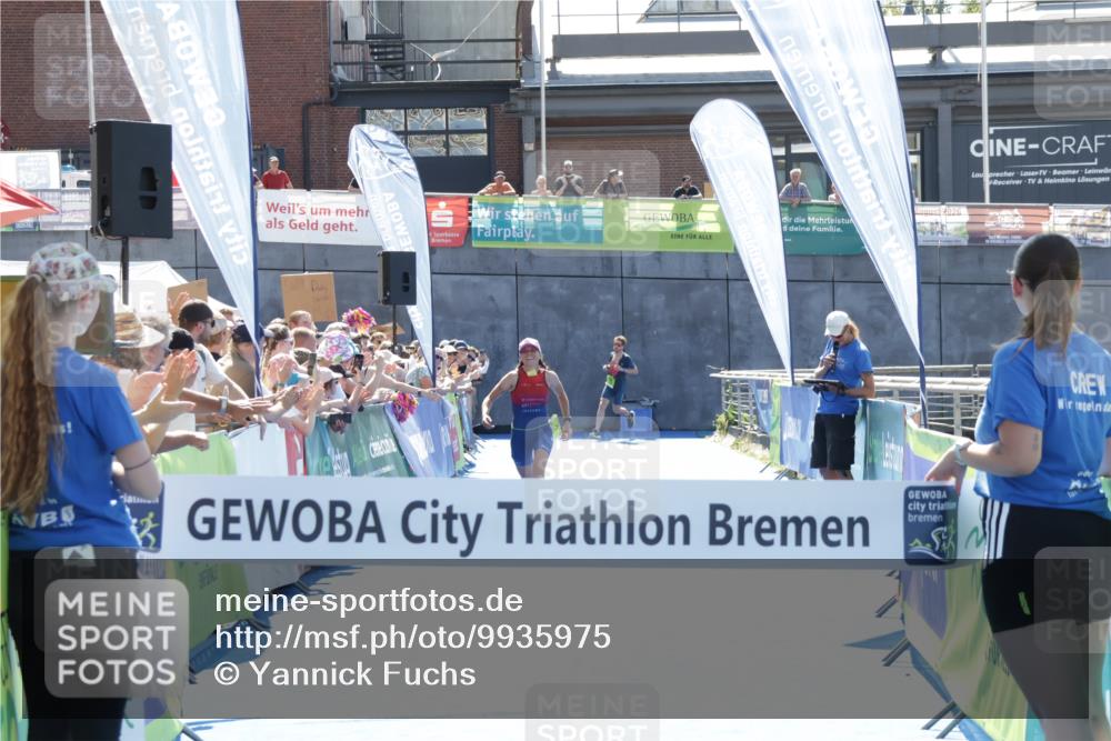 09.08.2026 - GEWOBA Citytriathlon Bremen Yannick Fuchs http://msf.ph/oto/9935975 09.08.2026 14:59:39 Ziel 331 meine-sportfotos.de