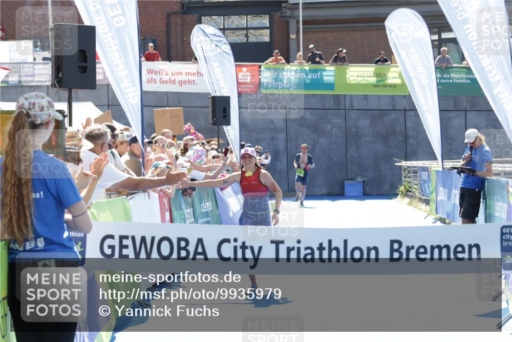 09.08.2026 - GEWOBA Citytriathlon Bremen Yannick Fuchs http://msf.ph/oto/9935979 09.08.2026 14:59:40 Ziel 331 meine-sportfotos.de