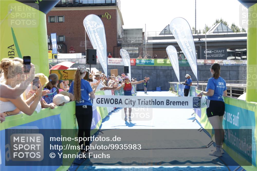 09.08.2026 - GEWOBA Citytriathlon Bremen Yannick Fuchs http://msf.ph/oto/9935983 09.08.2026 14:59:41 Ziel 331 meine-sportfotos.de