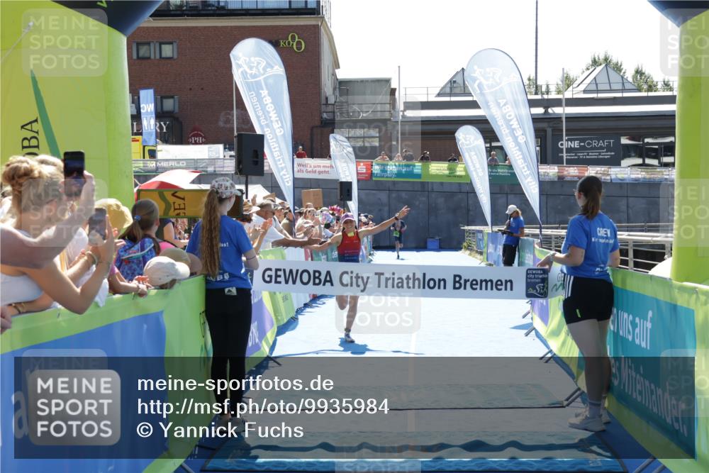 09.08.2026 - GEWOBA Citytriathlon Bremen Yannick Fuchs http://msf.ph/oto/9935984 09.08.2026 14:59:41 Ziel 331 meine-sportfotos.de