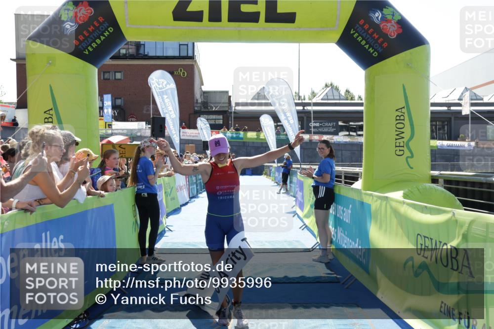 09.08.2026 - GEWOBA Citytriathlon Bremen Yannick Fuchs http://msf.ph/oto/9935996 09.08.2026 14:59:44 Ziel 331 meine-sportfotos.de