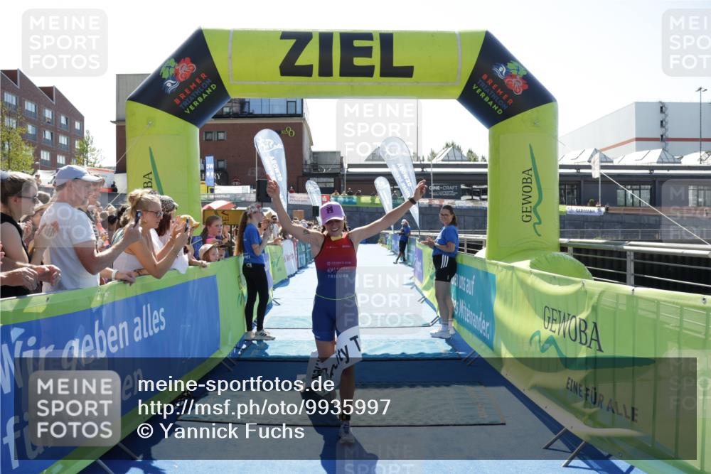 09.08.2026 - GEWOBA Citytriathlon Bremen Yannick Fuchs http://msf.ph/oto/9935997 09.08.2026 14:59:44 Ziel 331 meine-sportfotos.de