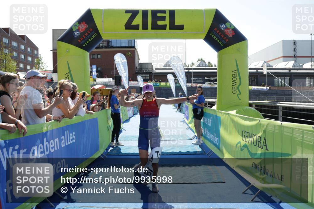 09.08.2026 - GEWOBA Citytriathlon Bremen Yannick Fuchs http://msf.ph/oto/9935998 09.08.2026 14:59:44 Ziel 331 meine-sportfotos.de