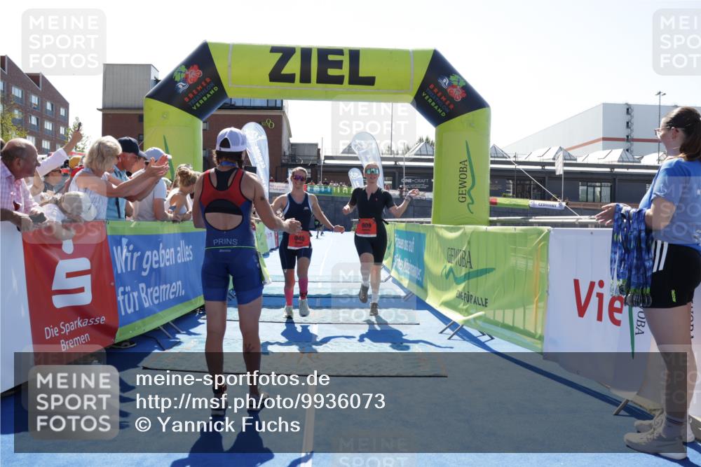 09.08.2026 - GEWOBA Citytriathlon Bremen Yannick Fuchs http://msf.ph/oto/9936073 09.08.2026 15:01:11 Ziel 909, 948 meine-sportfotos.de