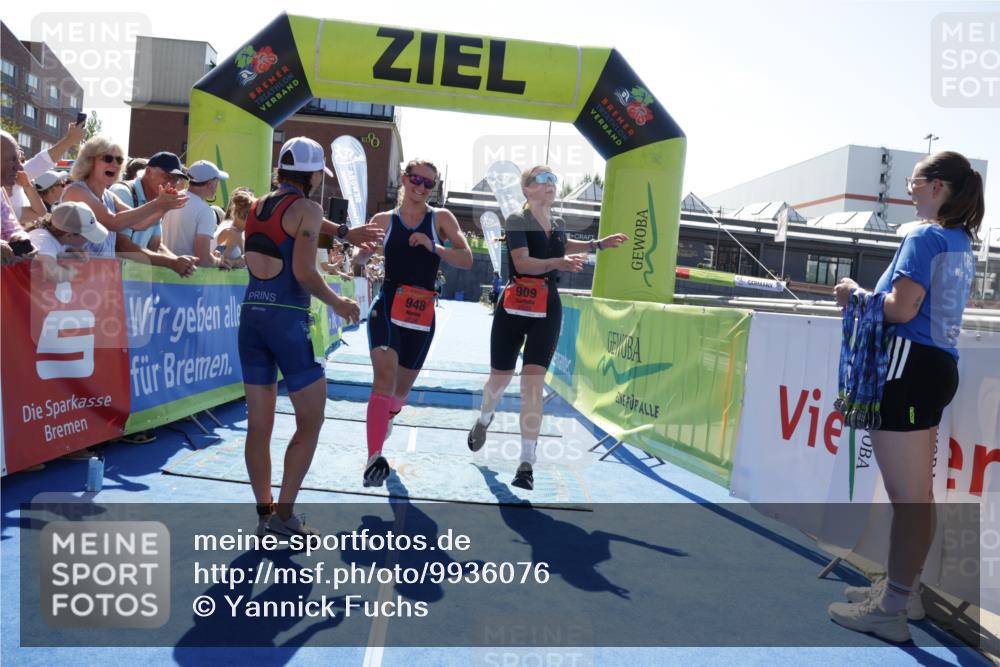 09.08.2026 - GEWOBA Citytriathlon Bremen Yannick Fuchs http://msf.ph/oto/9936076 09.08.2026 15:01:12 Ziel 120, 909, 948 meine-sportfotos.de