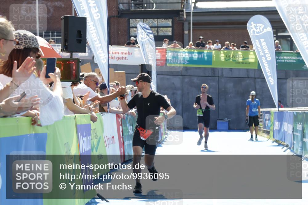 09.08.2026 - GEWOBA Citytriathlon Bremen Yannick Fuchs http://msf.ph/oto/9936095 09.08.2026 15:01:50 Ziel 185 meine-sportfotos.de