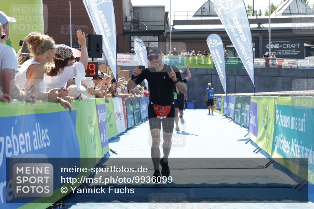 09.08.2026 - GEWOBA Citytriathlon Bremen Yannick Fuchs http://msf.ph/oto/9936099 09.08.2026 15:01:52 Ziel 185 meine-sportfotos.de