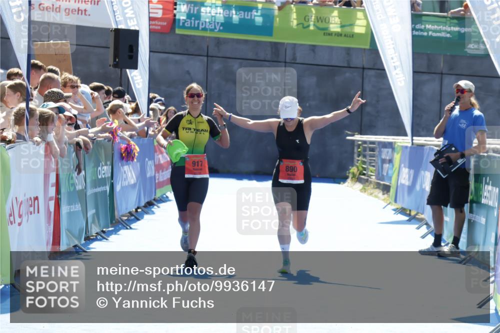 09.08.2026 - GEWOBA Citytriathlon Bremen Yannick Fuchs http://msf.ph/oto/9936147 09.08.2026 15:02:32 Ziel 890, 917 meine-sportfotos.de