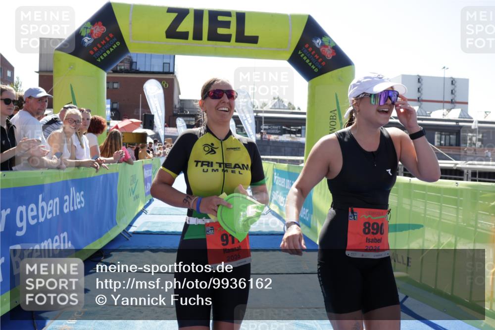 09.08.2026 - GEWOBA Citytriathlon Bremen Yannick Fuchs http://msf.ph/oto/9936162 09.08.2026 15:02:38 Ziel 32, 890, 917 meine-sportfotos.de