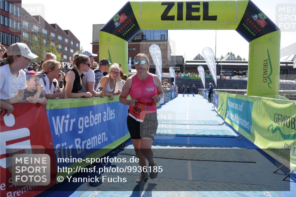 09.08.2026 - GEWOBA Citytriathlon Bremen Yannick Fuchs http://msf.ph/oto/9936185 09.08.2026 15:02:53 Ziel 990 meine-sportfotos.de