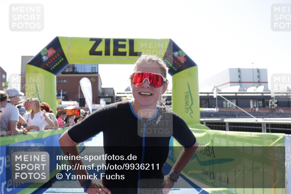 09.08.2026 - GEWOBA Citytriathlon Bremen Yannick Fuchs http://msf.ph/oto/9936211 09.08.2026 15:03:09 Ziel 867 meine-sportfotos.de