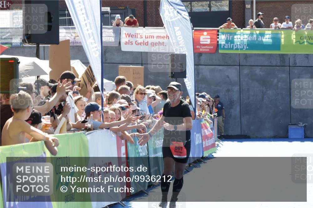 09.08.2026 - GEWOBA Citytriathlon Bremen Yannick Fuchs http://msf.ph/oto/9936212 09.08.2026 15:03:11 Ziel 867 meine-sportfotos.de