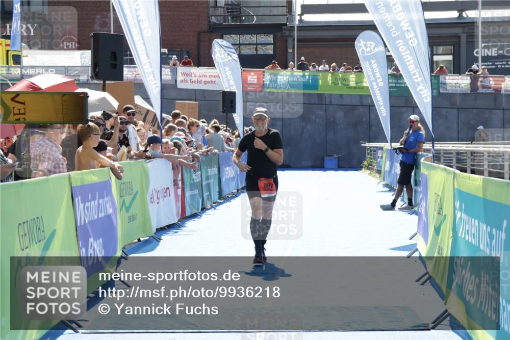 09.08.2026 - GEWOBA Citytriathlon Bremen Yannick Fuchs http://msf.ph/oto/9936218 09.08.2026 15:03:12 Ziel 867 meine-sportfotos.de