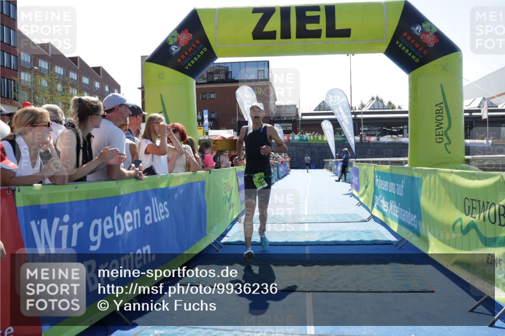 09.08.2026 - GEWOBA Citytriathlon Bremen Yannick Fuchs http://msf.ph/oto/9936236 09.08.2026 15:03:25 Ziel 433 meine-sportfotos.de