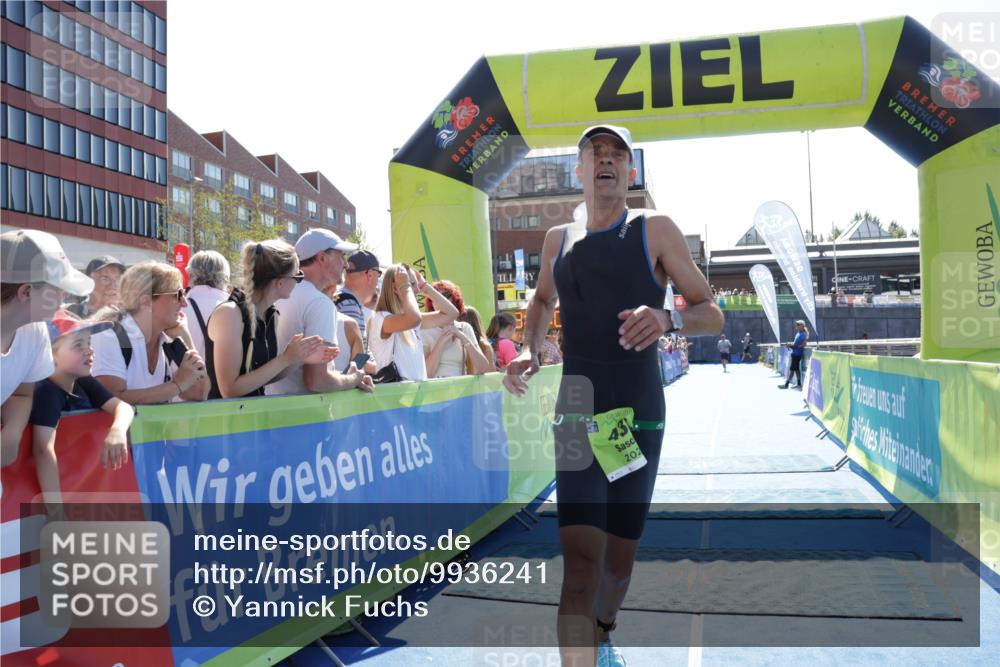 09.08.2026 - GEWOBA Citytriathlon Bremen Yannick Fuchs http://msf.ph/oto/9936241 09.08.2026 15:03:26 Ziel 433 meine-sportfotos.de