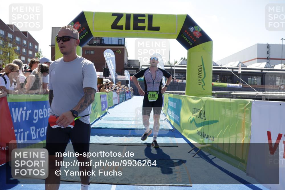 09.08.2026 - GEWOBA Citytriathlon Bremen Yannick Fuchs http://msf.ph/oto/9936264 09.08.2026 15:03:41 Ziel 112, 189, 724 meine-sportfotos.de