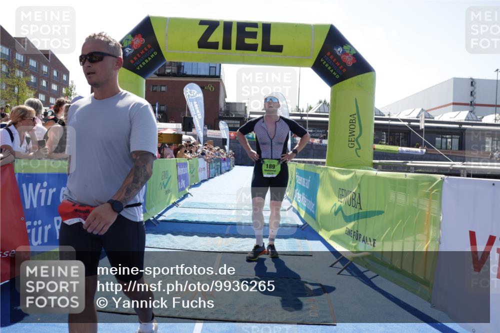 09.08.2026 - GEWOBA Citytriathlon Bremen Yannick Fuchs http://msf.ph/oto/9936265 09.08.2026 15:03:42 Ziel 112, 189, 724 meine-sportfotos.de