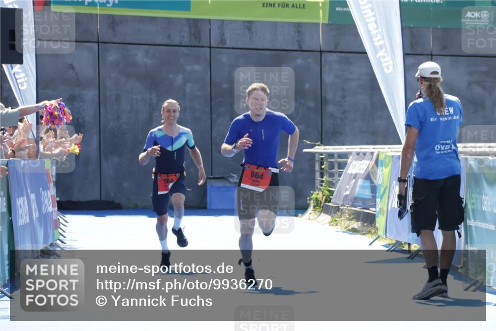 09.08.2026 - GEWOBA Citytriathlon Bremen Yannick Fuchs http://msf.ph/oto/9936270 09.08.2026 15:04:03 Ziel 564 meine-sportfotos.de