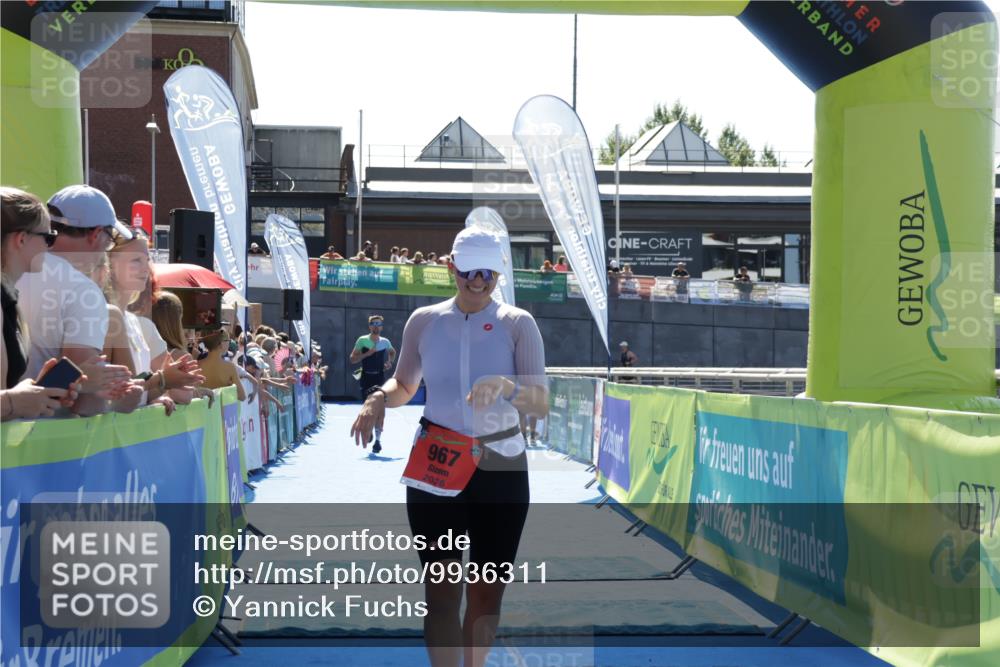 09.08.2026 - GEWOBA Citytriathlon Bremen Yannick Fuchs http://msf.ph/oto/9936311 09.08.2026 15:04:32 Ziel 150, 967 meine-sportfotos.de