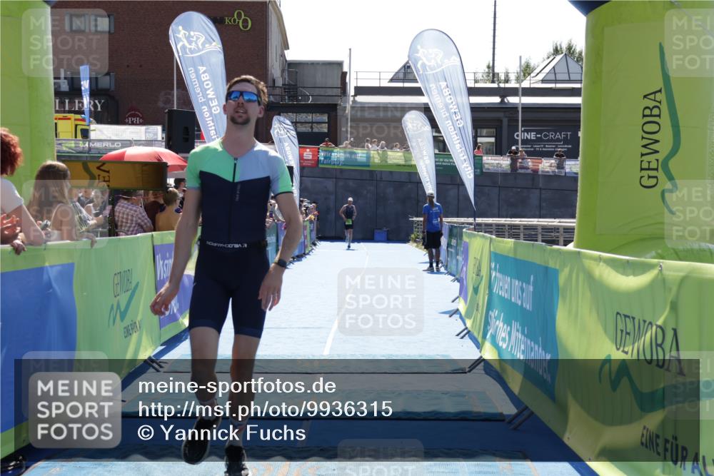 09.08.2026 - GEWOBA Citytriathlon Bremen Yannick Fuchs http://msf.ph/oto/9936315 09.08.2026 15:04:36 Ziel 150 meine-sportfotos.de