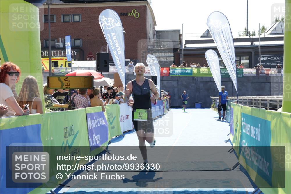 09.08.2026 - GEWOBA Citytriathlon Bremen Yannick Fuchs http://msf.ph/oto/9936330 09.08.2026 15:04:46 Ziel 72 meine-sportfotos.de
