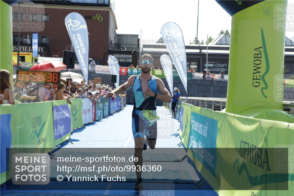 09.08.2026 - GEWOBA Citytriathlon Bremen Yannick Fuchs http://msf.ph/oto/9936360 09.08.2026 15:05:01 Ziel 35, 279 meine-sportfotos.de