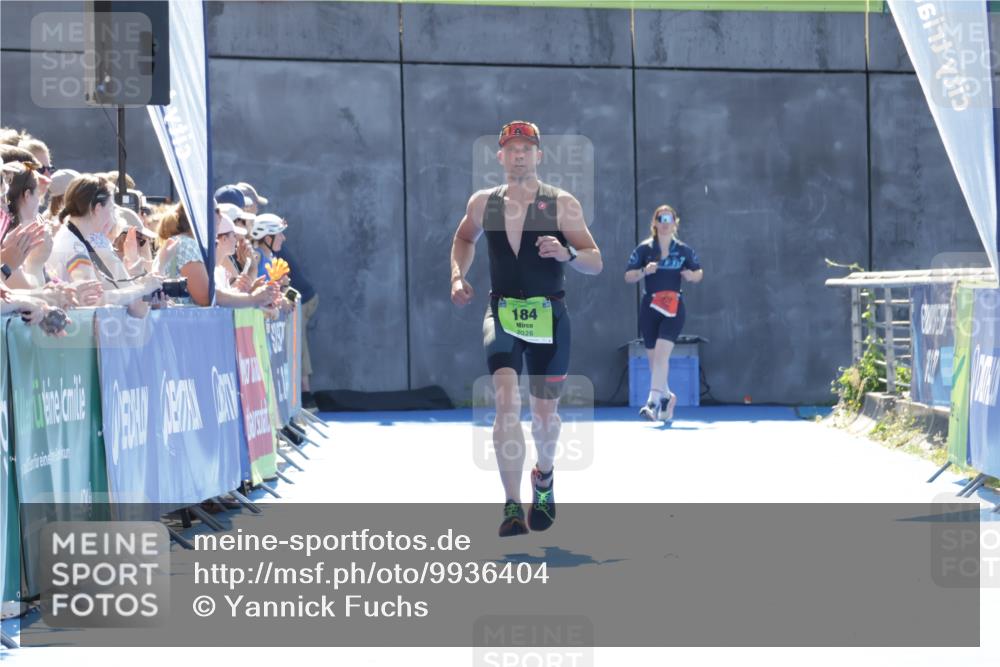09.08.2026 - GEWOBA Citytriathlon Bremen Yannick Fuchs http://msf.ph/oto/9936404 09.08.2026 15:05:49 Ziel 184 meine-sportfotos.de