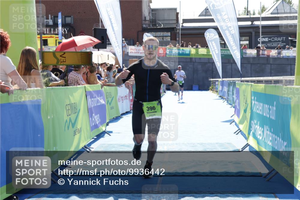 09.08.2026 - GEWOBA Citytriathlon Bremen Yannick Fuchs http://msf.ph/oto/9936442 09.08.2026 15:06:16 Ziel 109, 396 meine-sportfotos.de
